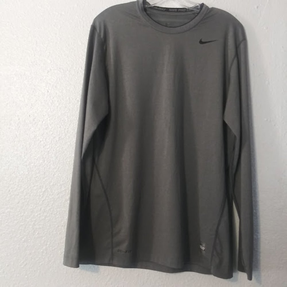 Nike Pro Combat Men's size Large Pro-Fit gray compression shirt